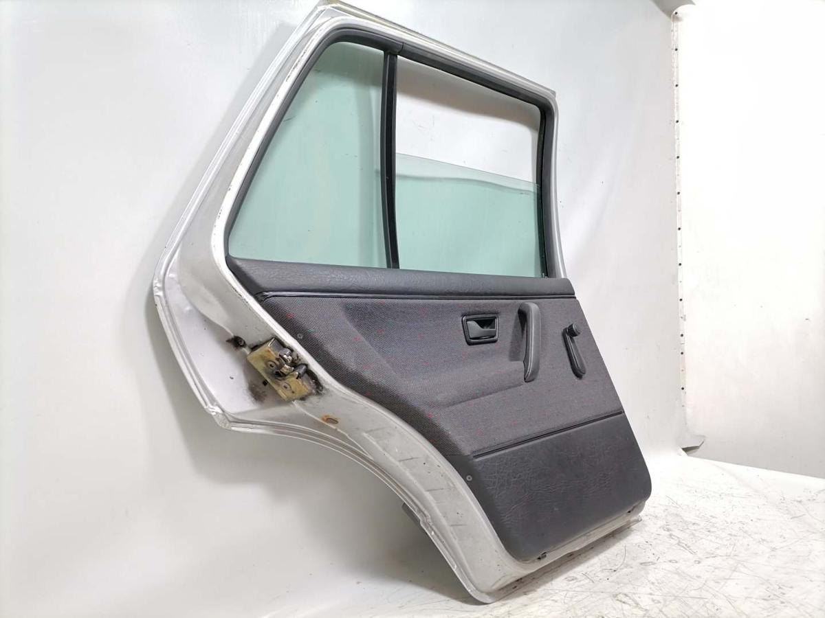 VW Golf 2 original T&uuml;r hinten links Silber Bj.1990